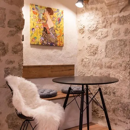 Lejlighed Two Steps, Location In Old Town *