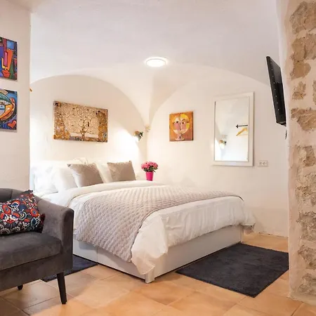 Two Steps, Location In Old Town * Dubrovnik